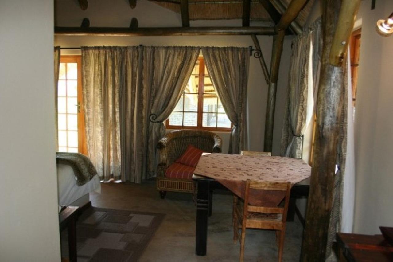 African Flair Country Lodge Пит-Ретиф Экстерьер фото
